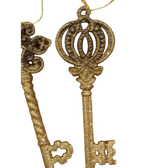 Kurt Adler set of 5 Gold Glitter Key Christmas Tree Ornaments - Picture 5 of 7